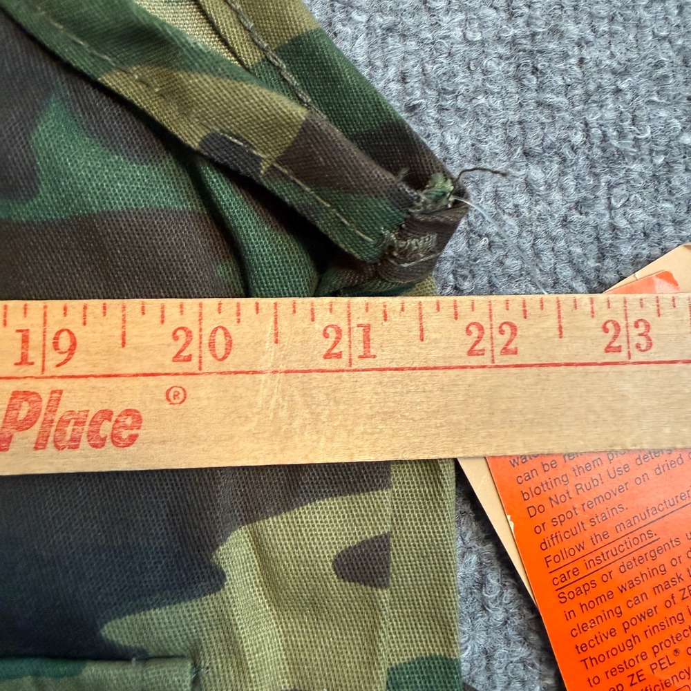 Vintage NWT Wolverine Camo Hunting Vest Mens Medium USA Made Game Bag Woodland - Picture 5 of 7
